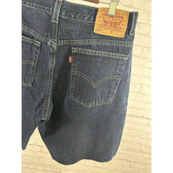 Levi’s 557 Lower Rise Loose Fit Dark Wash Denim Cut Off Shorts Women’s 14 33x10 - Picture 6 of 11